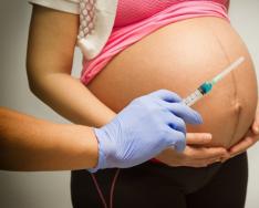 Уколы Дексаметазона при беременности: для чего назначают, какие последствия могут быть для плода?